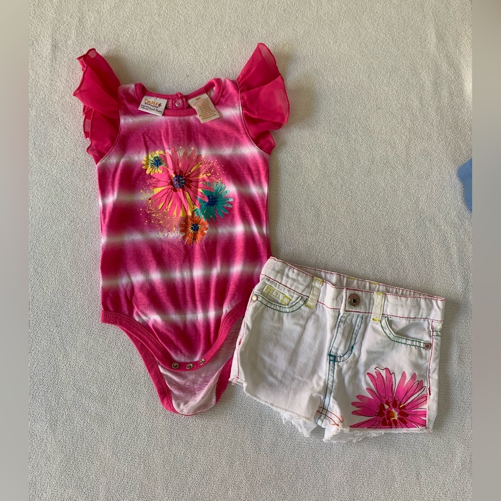 TRULY SCRUMPTIOUS BY HEIDI KLUM-LIKE NEW! Short outfit PINK/white 18M